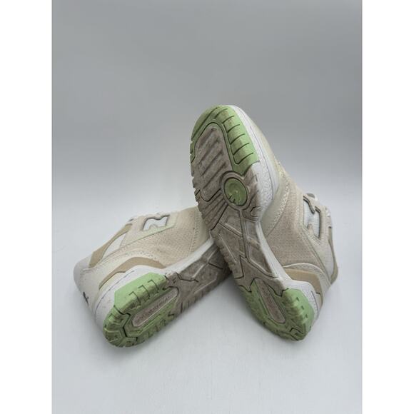 New Balance 550 Women's USED Casual Shoe Beige US Size 6 Medium (BBW550FB) - Picture 9 of 11